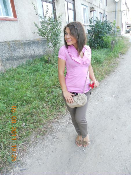 №12, Arina Tacu №12, Arina Tacu