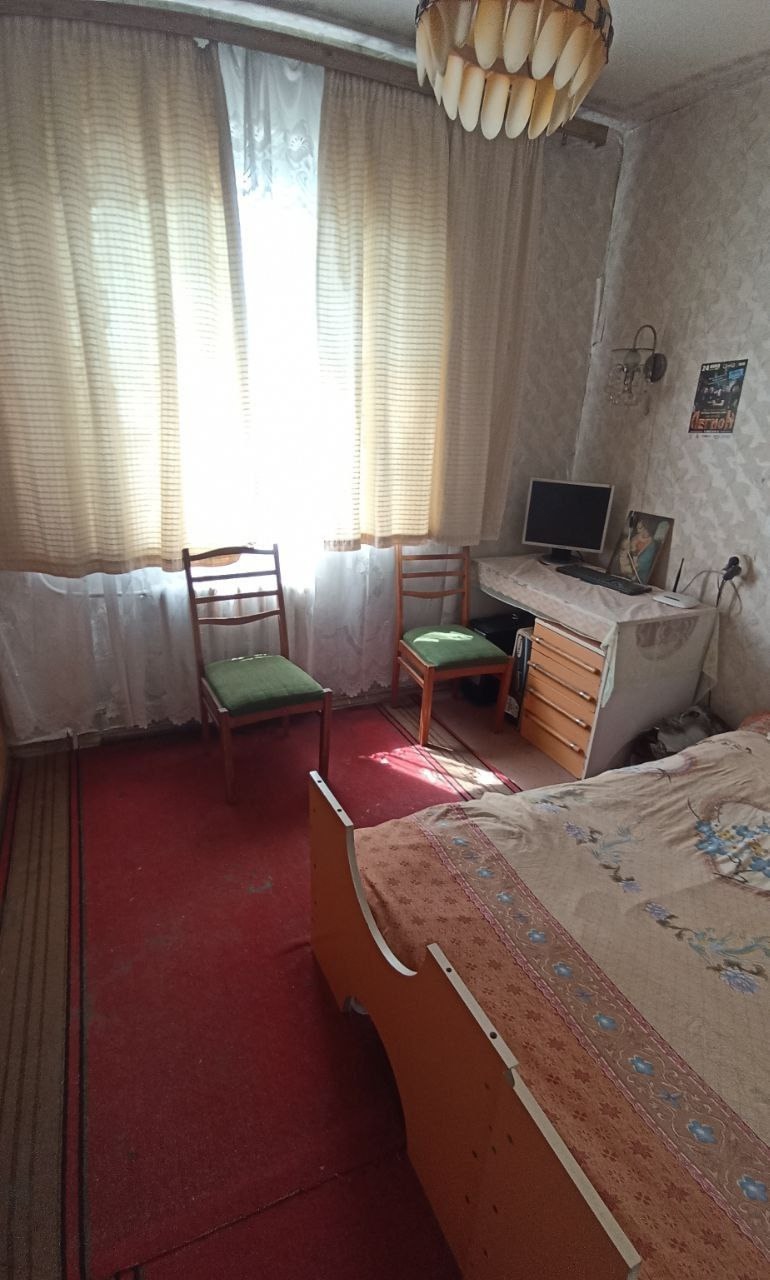 ‼Продам 4-комнатную квартиру на 1-й Микрорайоне. 8/9. 85/54/9кв. Квартира в жилом состоянии. 3 лоджии, окна родные, с/у раздельный. Рядом сад, школа, вся необходимая инфраструктура. Отличная транспортная развязка. . Цена 7 200 000₽ +7(959)195-27-88 (telegram) Мила‼...